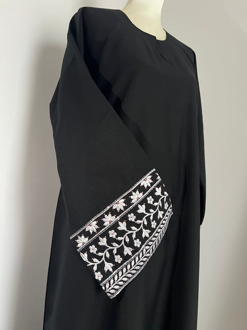 ARABIC DRESS black