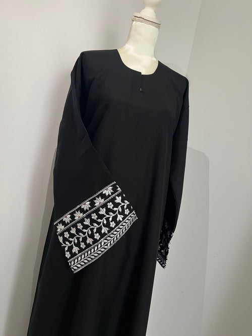 ARABIC DRESS black