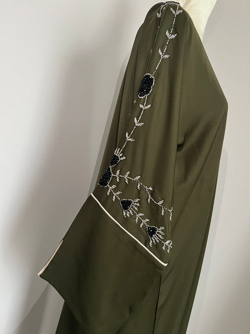 Ensemble Amira kaki