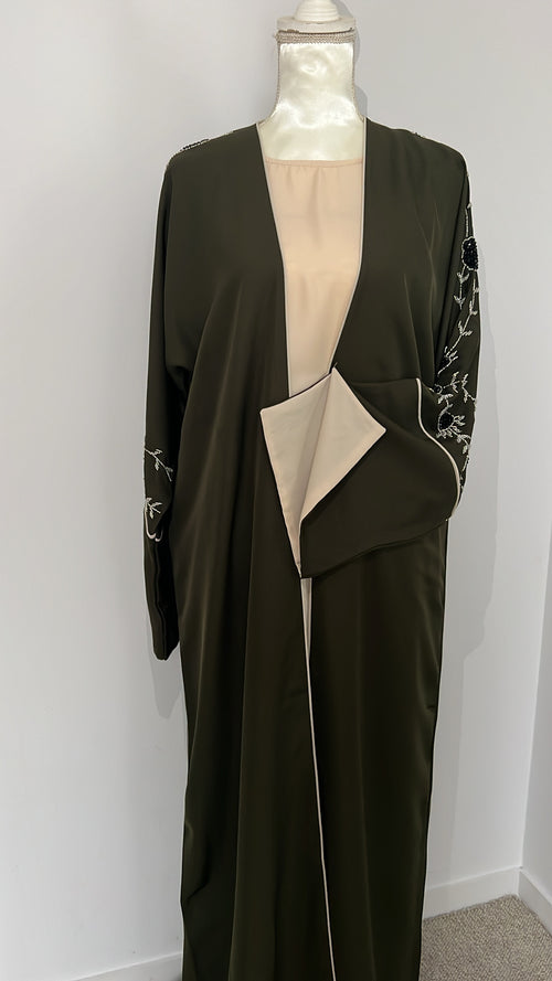 Ensemble Amira kaki